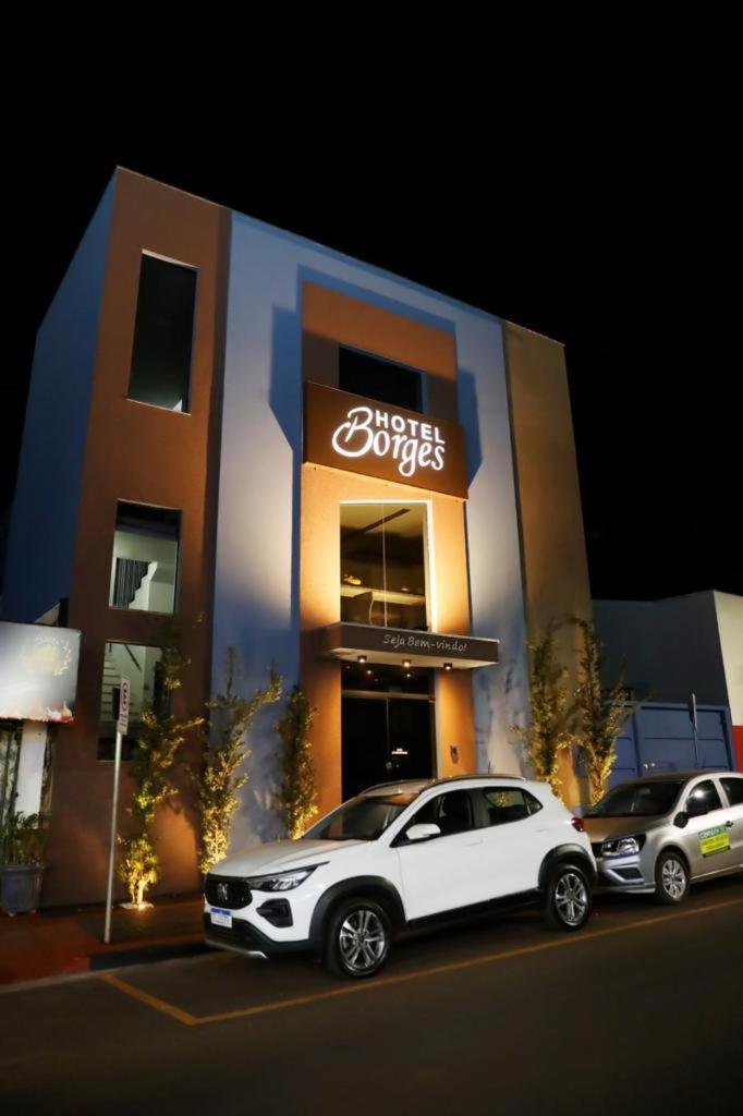 Hotel Borges Quirinopolis 外观 照片